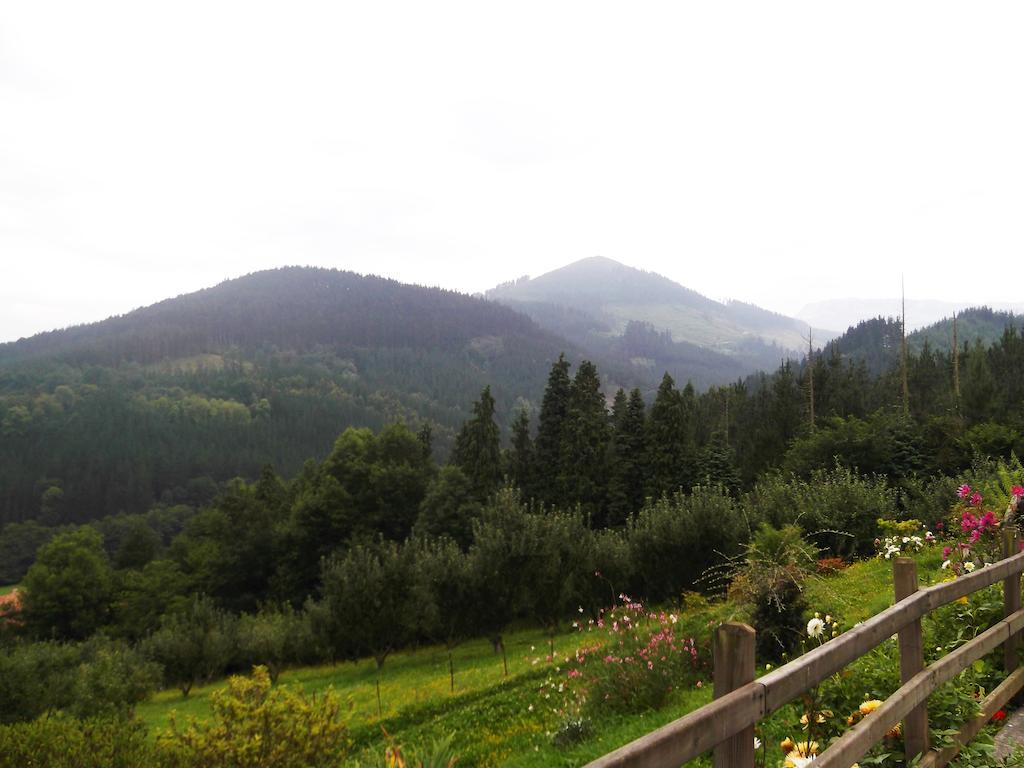 Casa Rural Madariaga Hotell Artea Exteriör bild